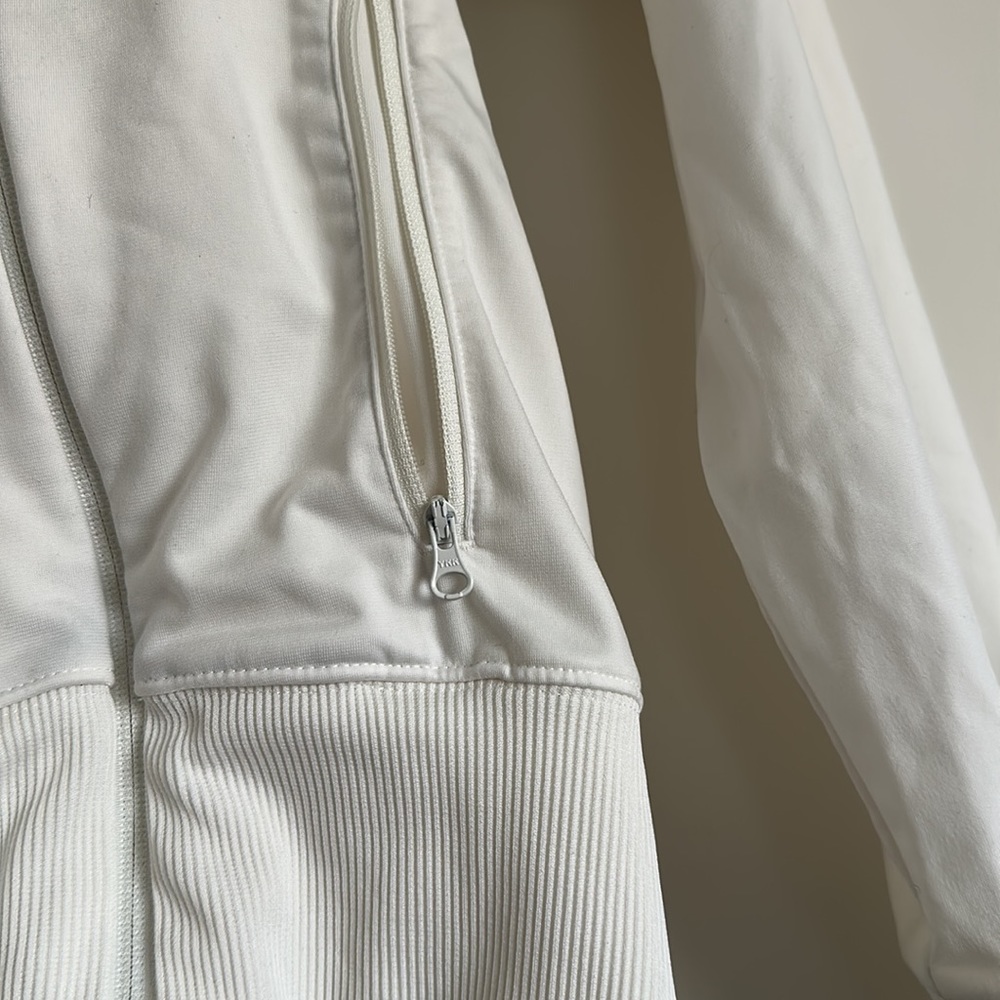 Puma track jacket - Picture 4 of 9